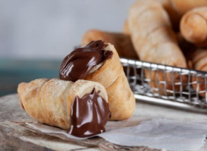 Tequeños de Masa Tradicional Rellenos de Nutella: El Placer Dulce que No Puedes Resistir