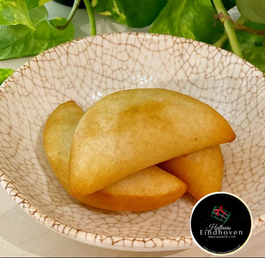 Empanaditas de cazón (6 unidades)